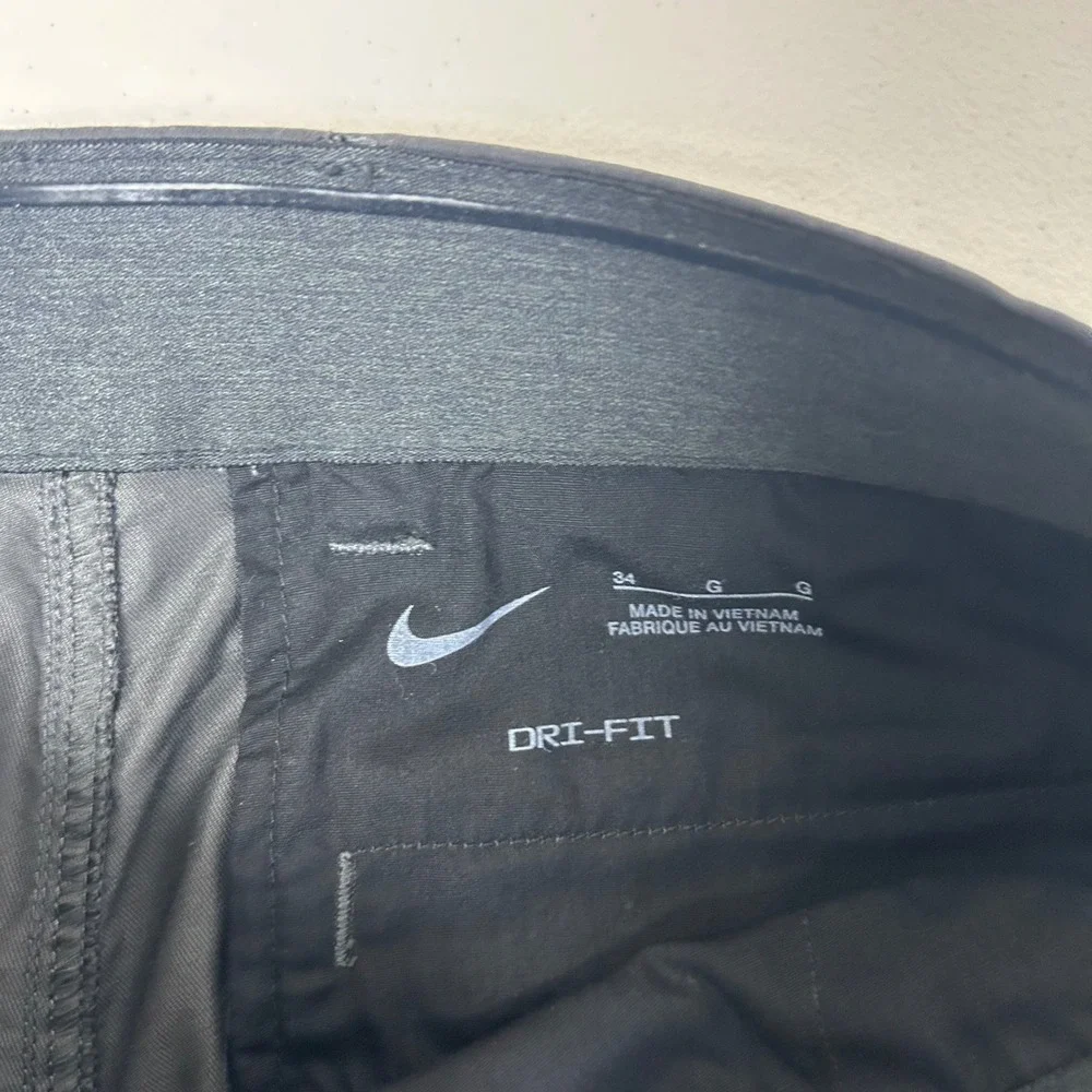 Nike Dri-FIT Chino Golf Shorts Mens 34 Dark Grey DA4142-077 Performance